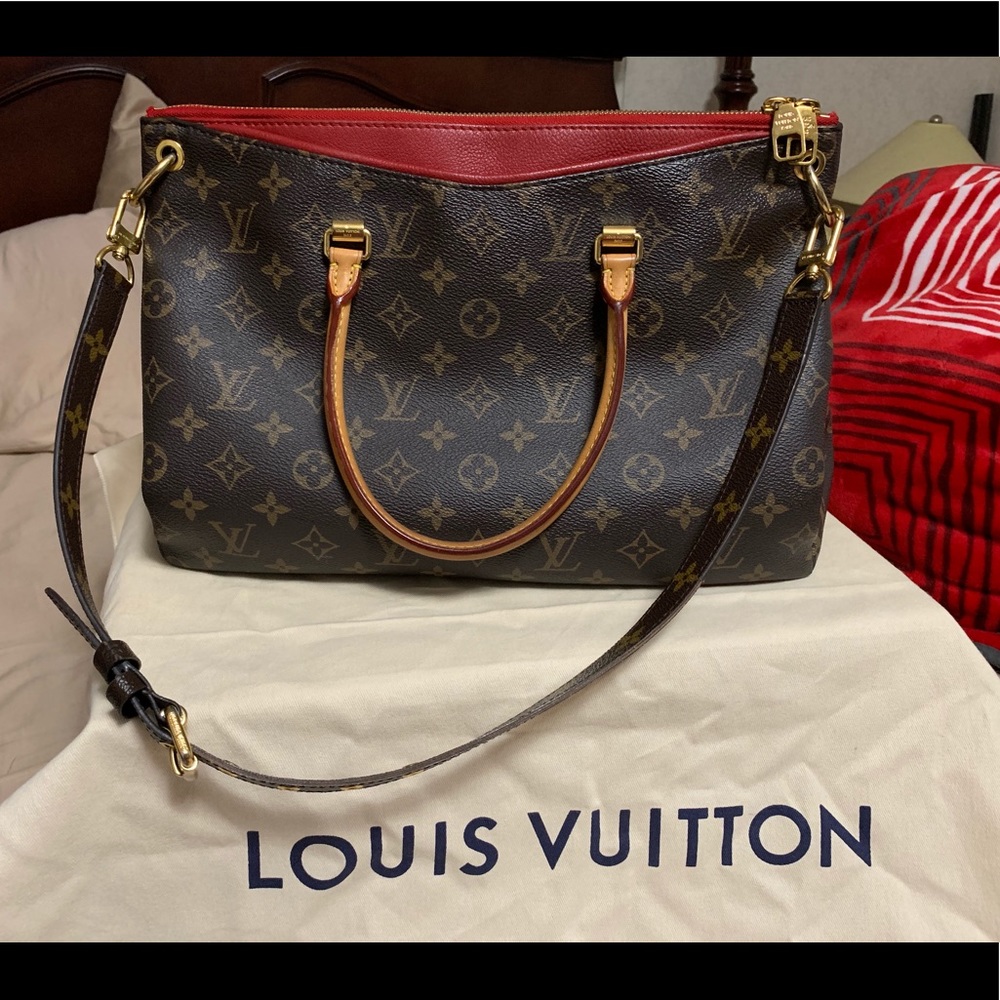 Louis Vuitton Pallas shoulder bag❗️SOLD ❗️